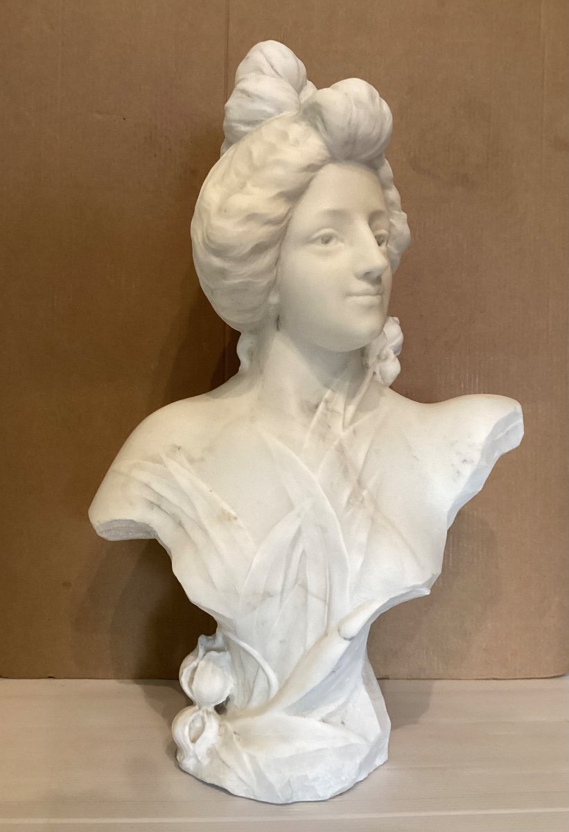 Marble Bust 1900-photo-2