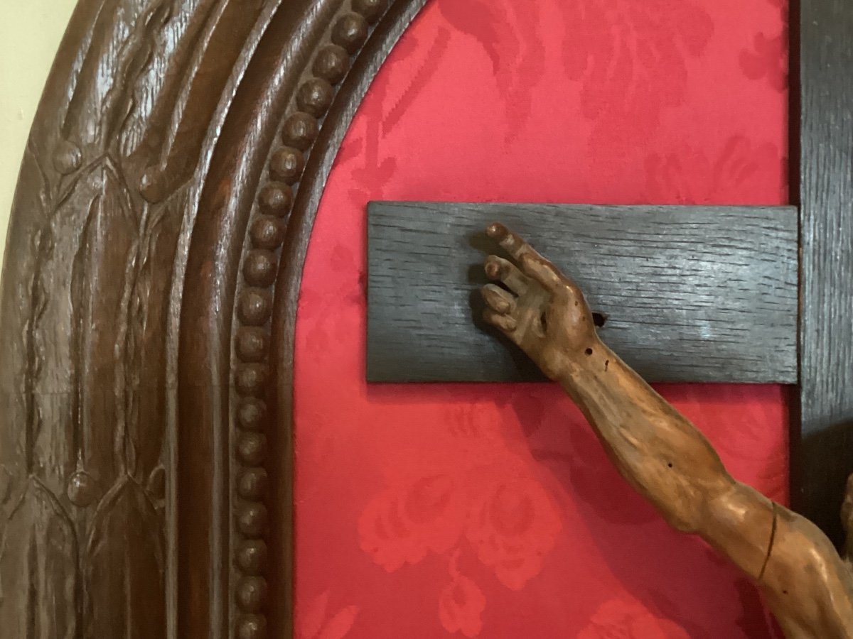 Wooden Framed Crucifix -photo-1