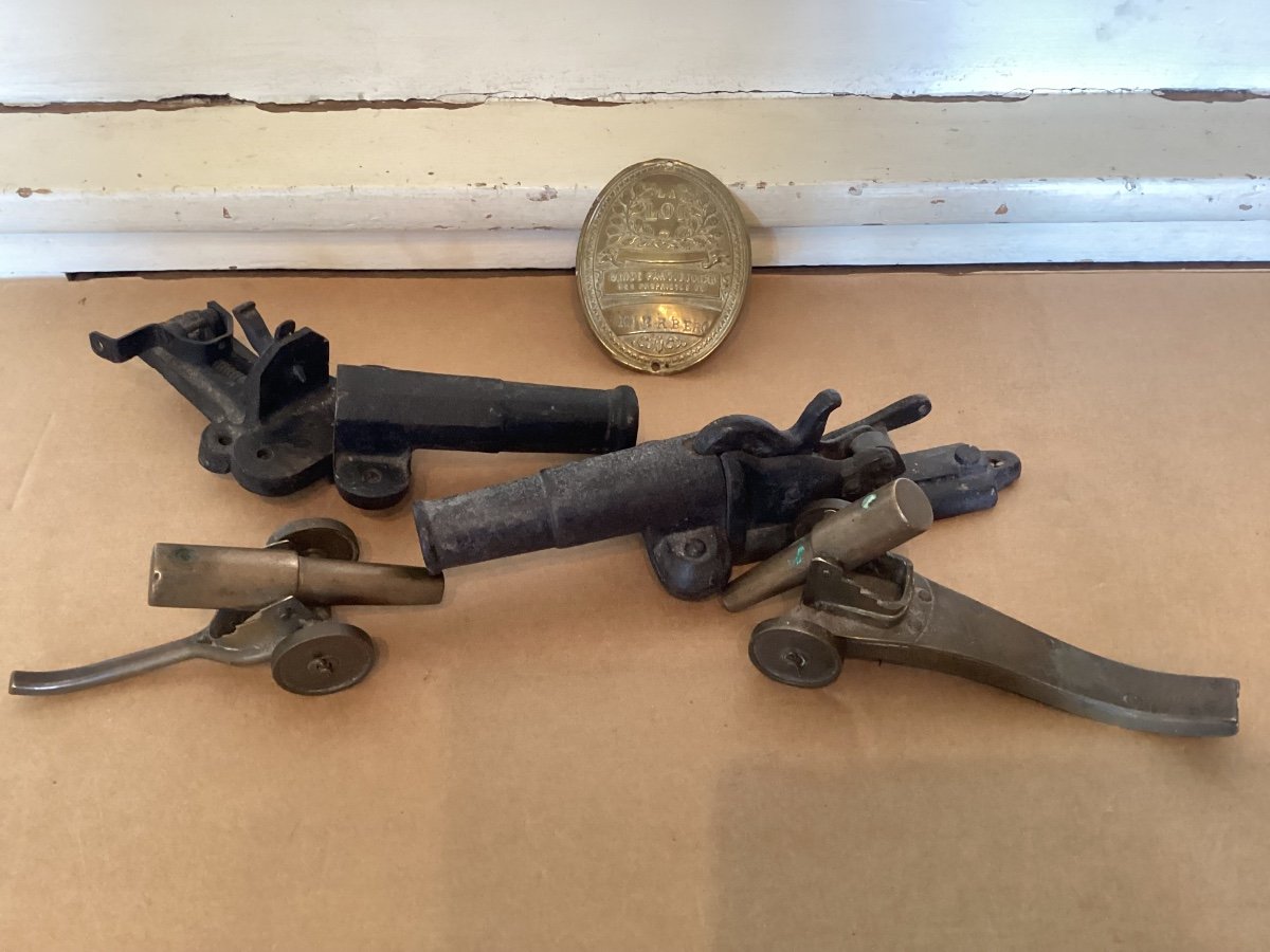 Four Miniature Cannons -photo-3