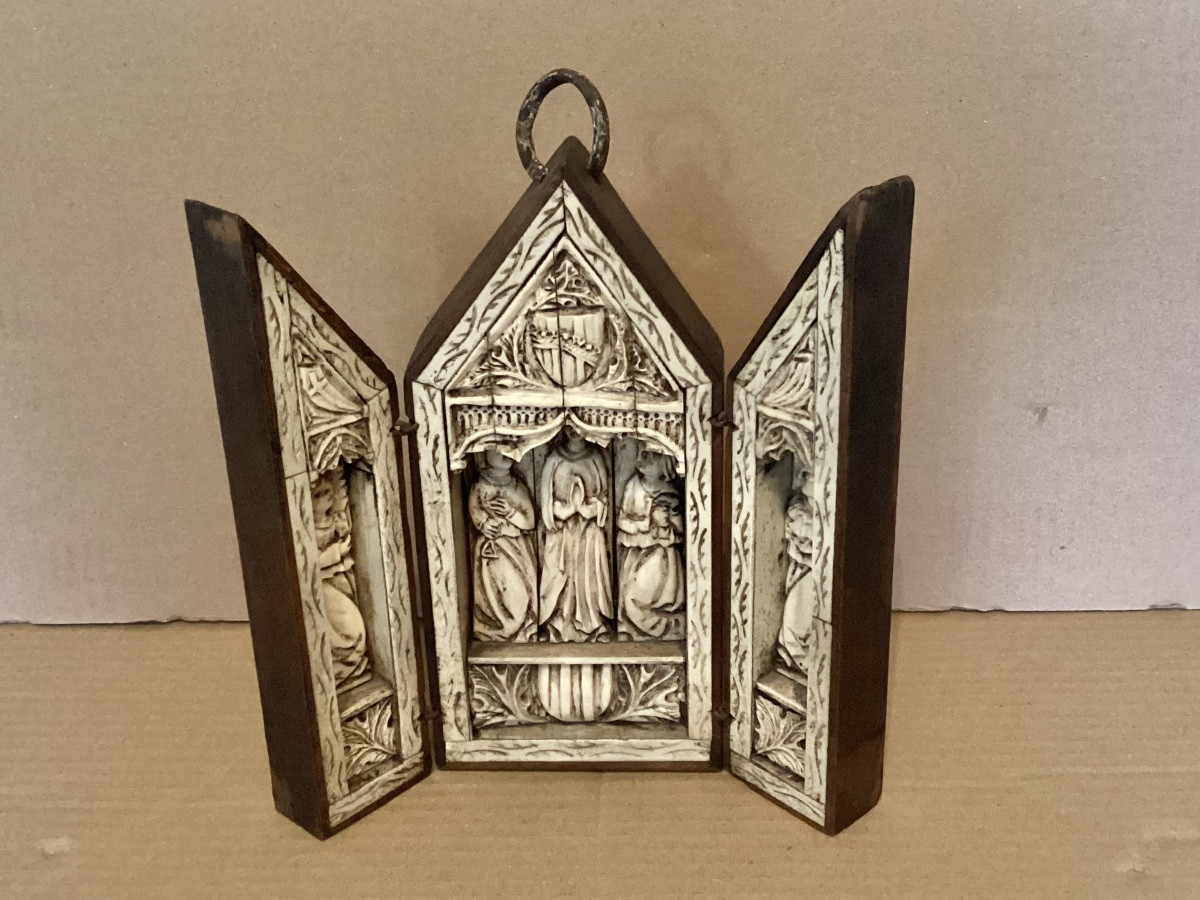 Gothic Travel Triptych -photo-2