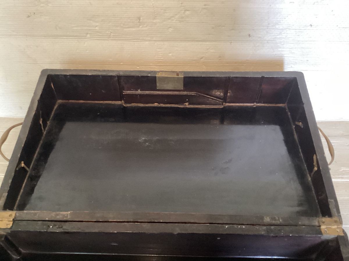 Lacquered Chinese Box-photo-6