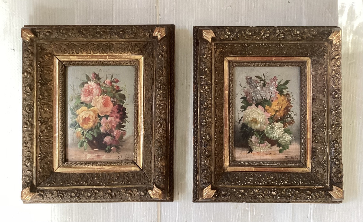 Paire de bouquets de fleurs signés 19ème