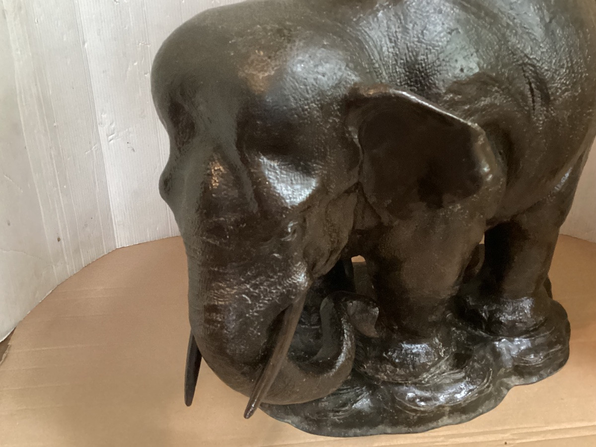 Éléphant en bronze formant cache-pot-photo-4