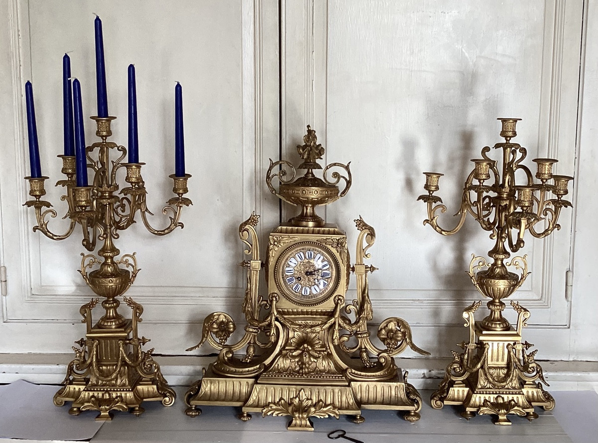 Importante garniture de cheminée Louis XVI 