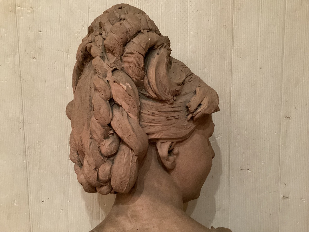 Important buste de femme -photo-4