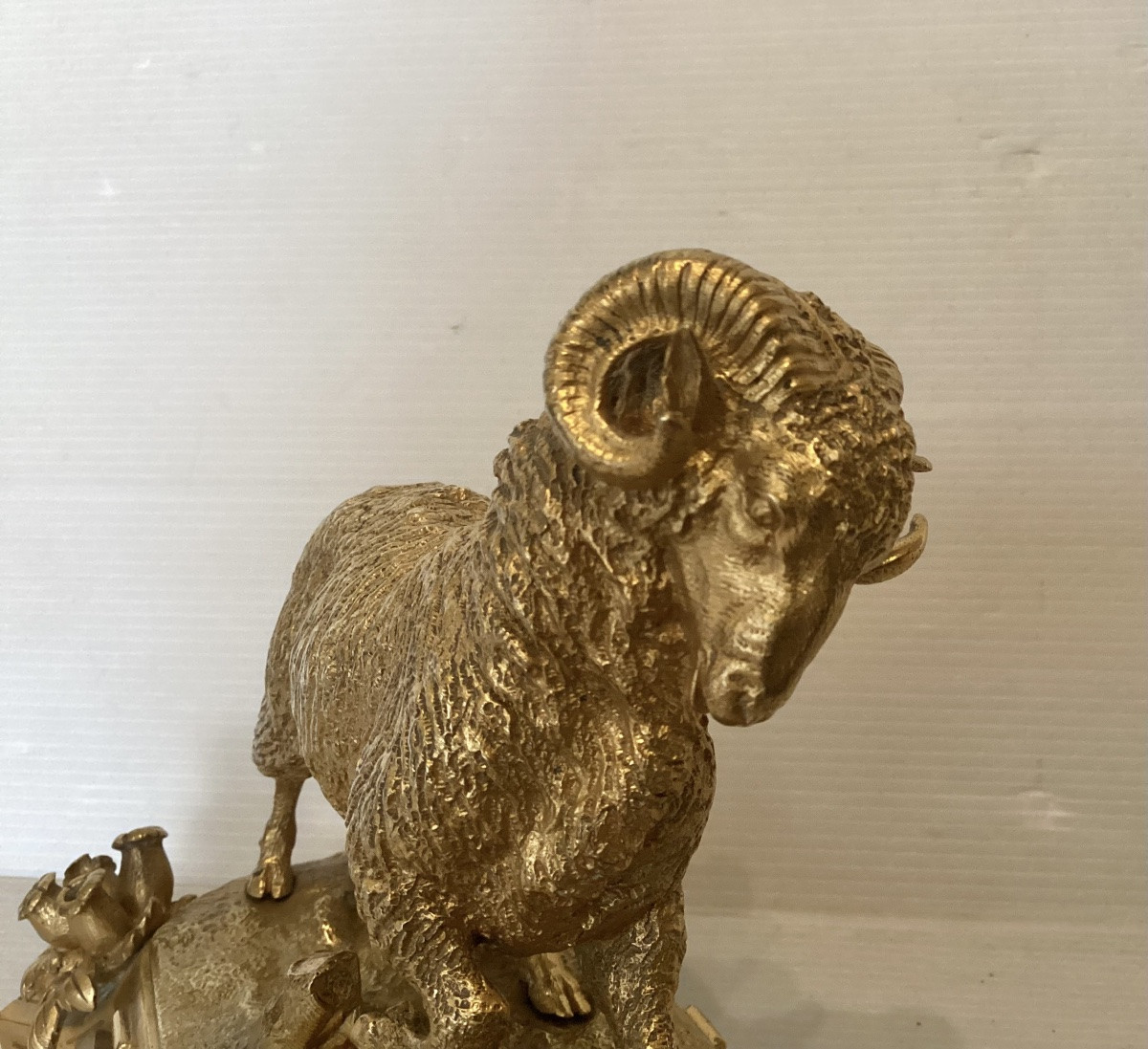 Statue en bronze « bouquetin »-photo-3