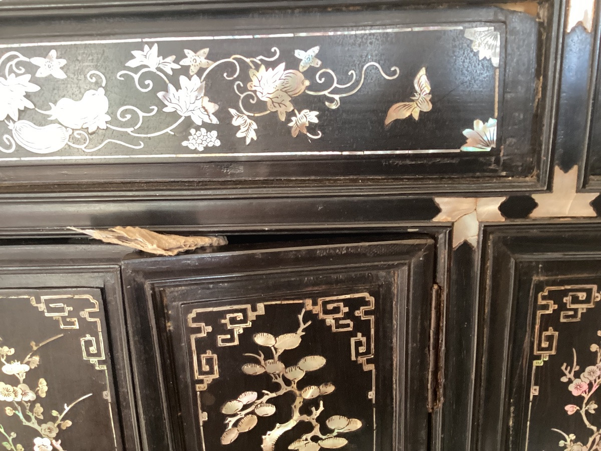 Indochinese Cabinet -photo-1