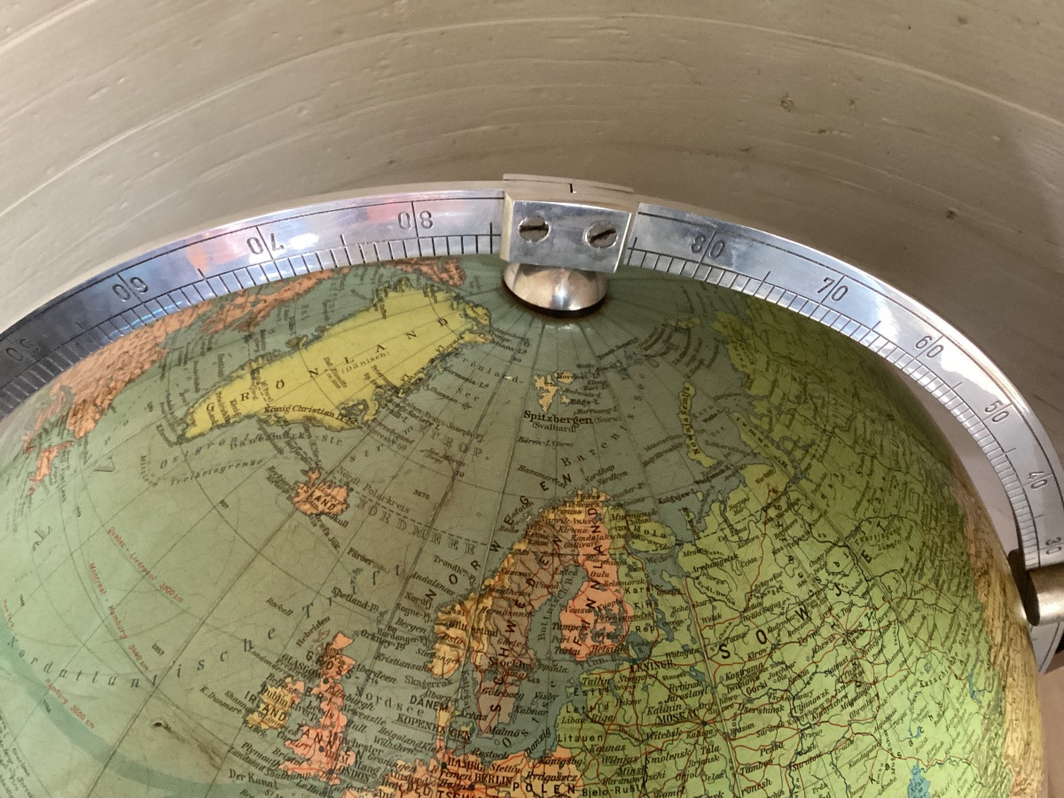 Mappemonde de parquet -photo-1