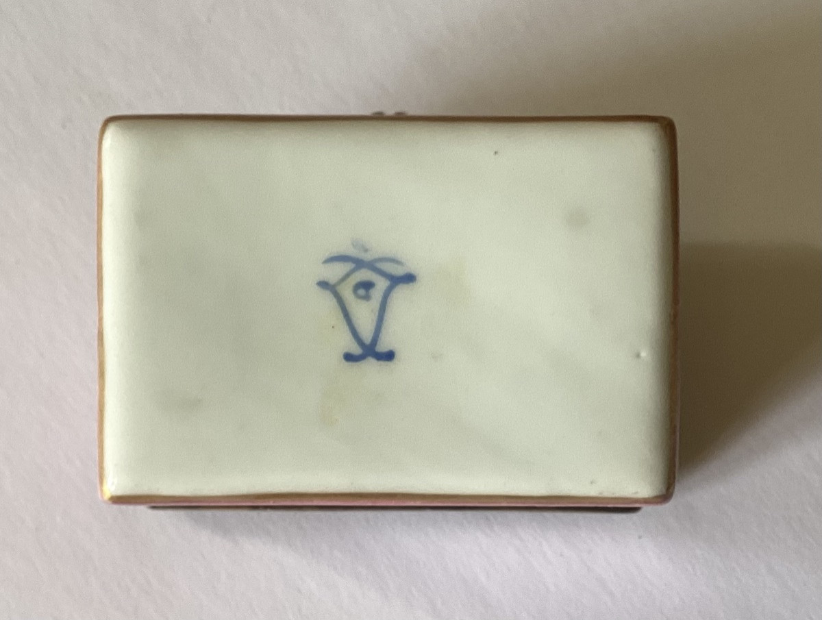 Fly Box Sèvres 18th Century-photo-8