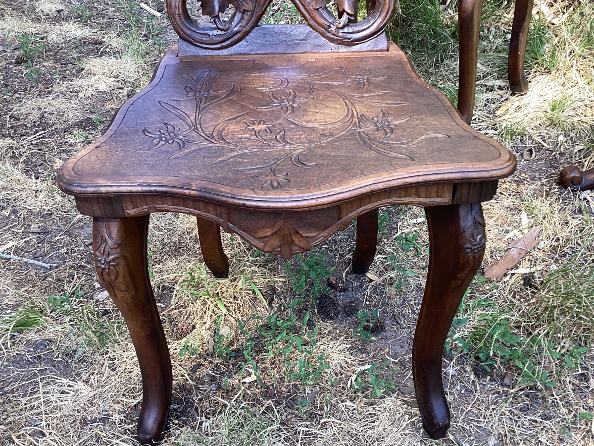 Black Forest Furniture-photo-3
