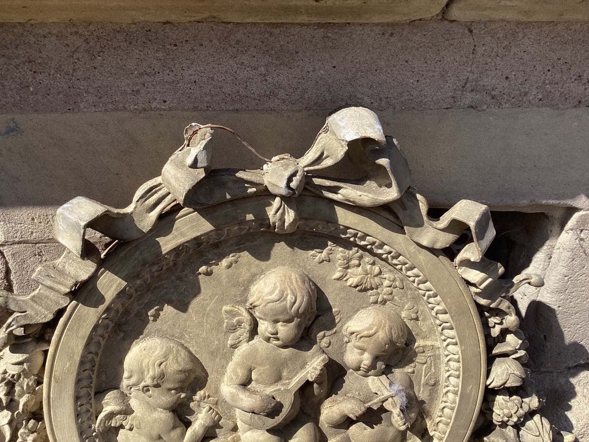 Pair Of Louis XVI Pediments -photo-2