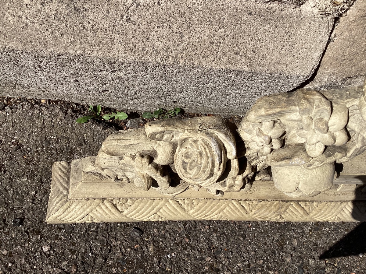 Pair Of Louis XVI Pediments -photo-6