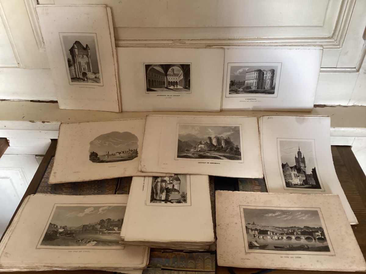 Approximately 900 18th-century Engravings -photo-2