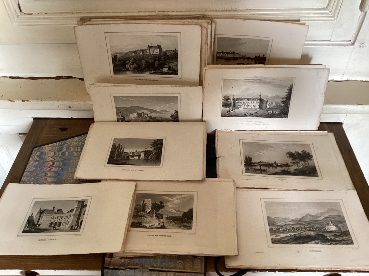 Approximately 900 18th-century Engravings -photo-3