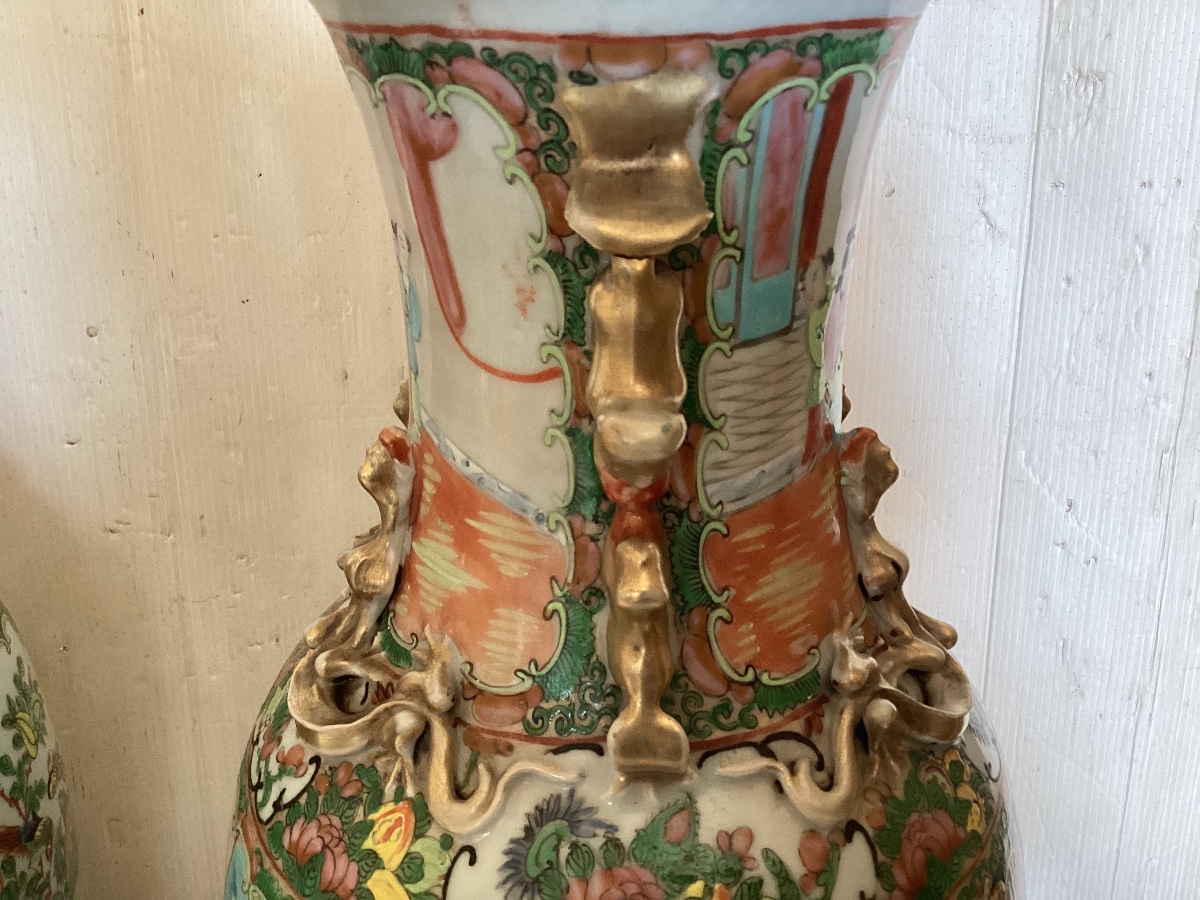 Pair Of 19th-century Canton Vases -photo-2