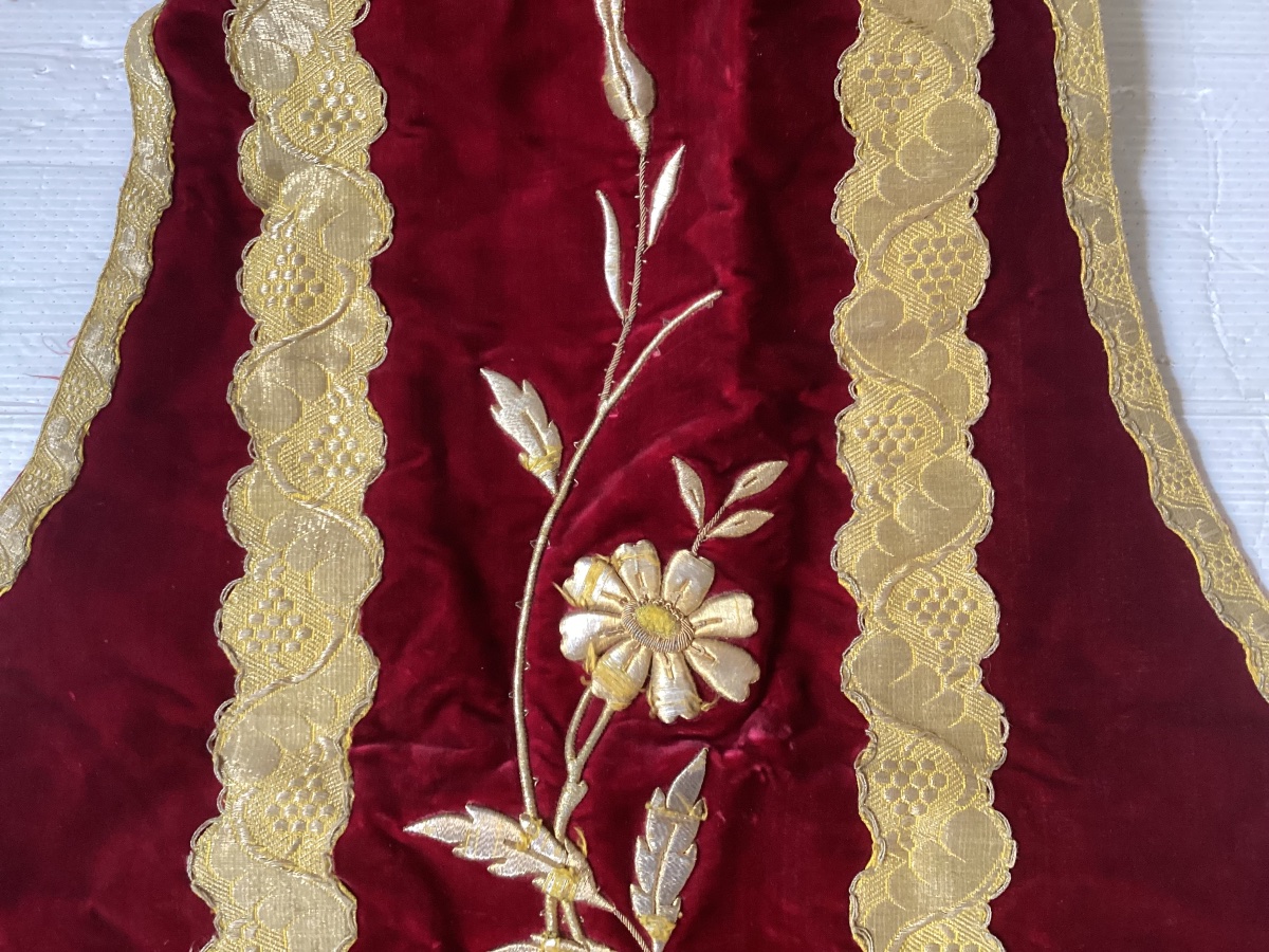 Chasuble With Various Pieces -photo-2