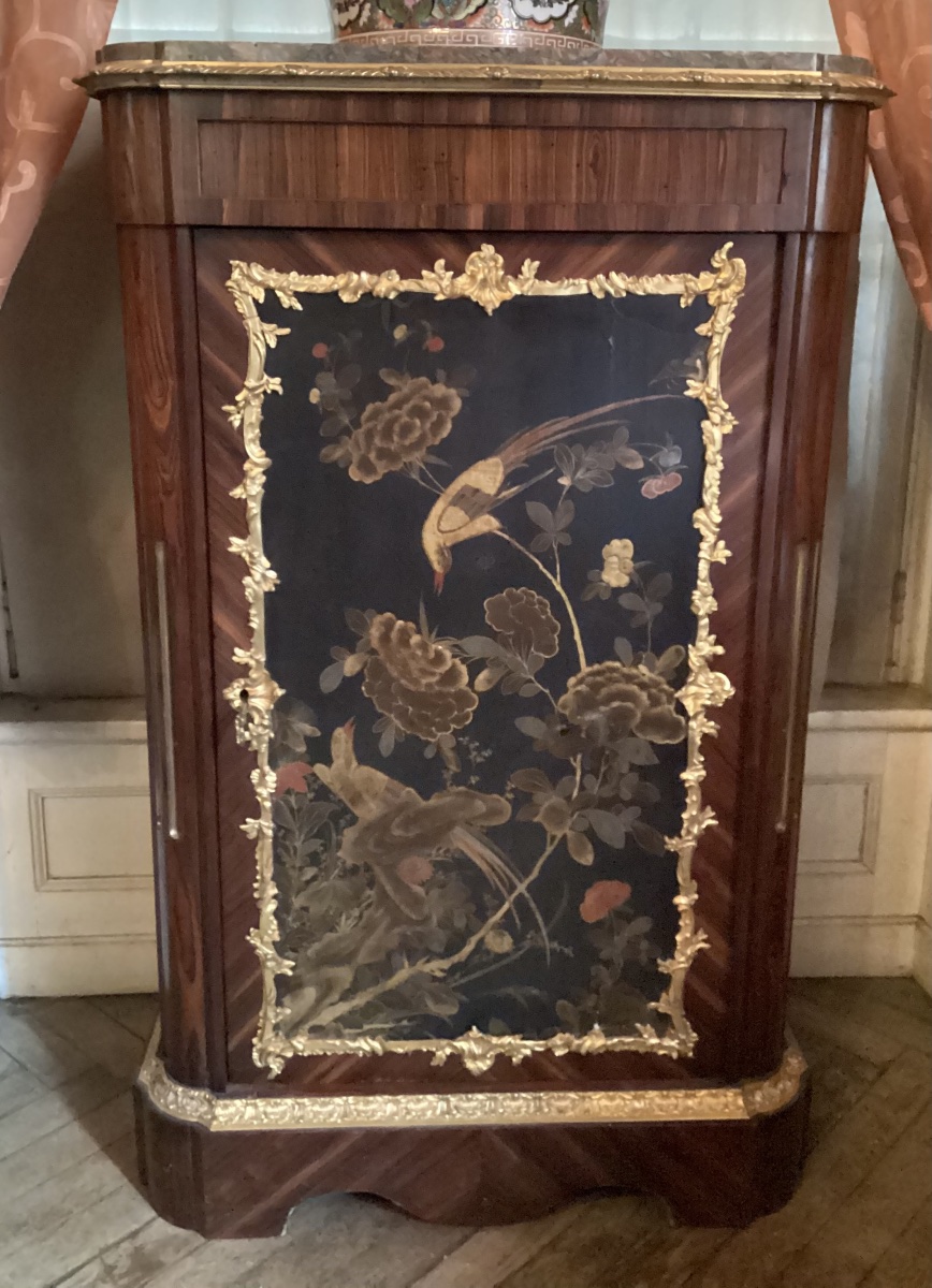 Paire de meubles à hauteur d’appui de qualité 