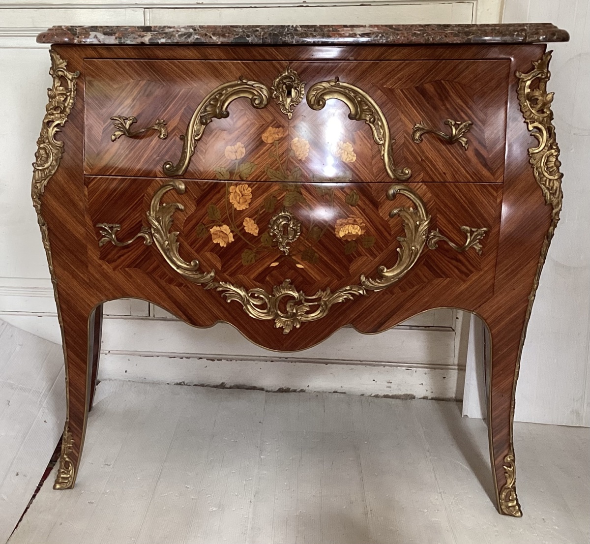 Commode sauteuse Louis XV -photo-2