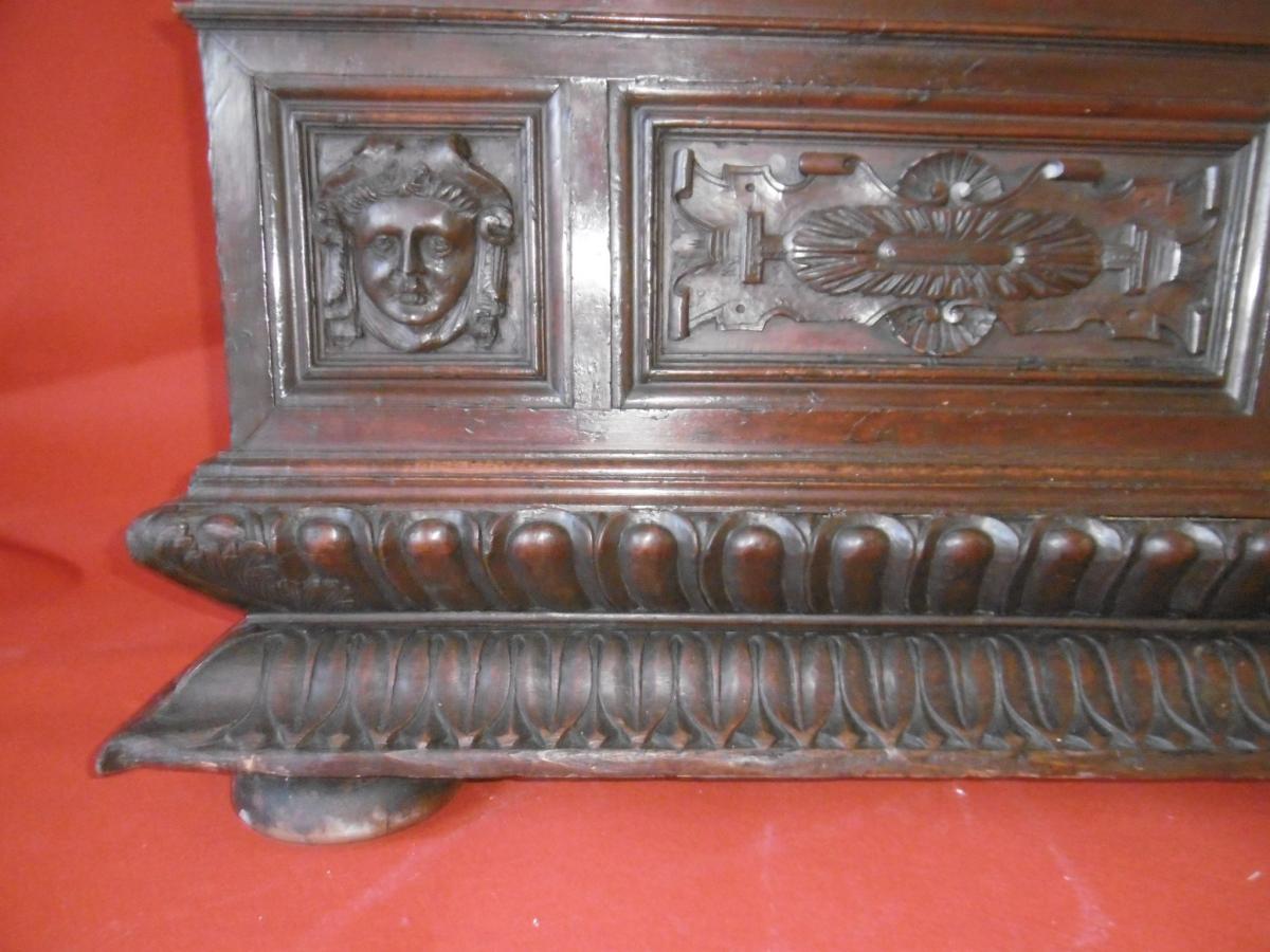 Renaissance Bench-photo-1