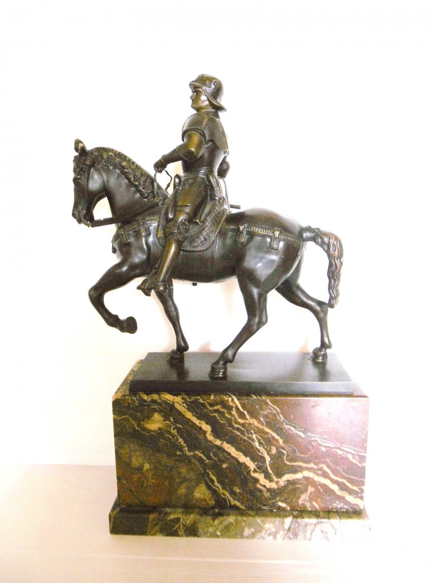 Bronze Statue De Cavalier