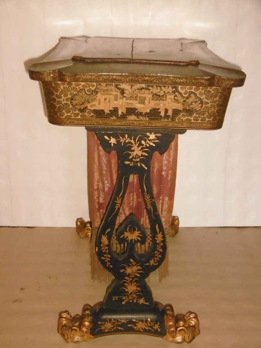 Napoleon III Sewing Table-photo-7