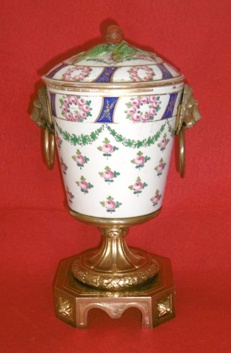 Sèvres Covered Pot