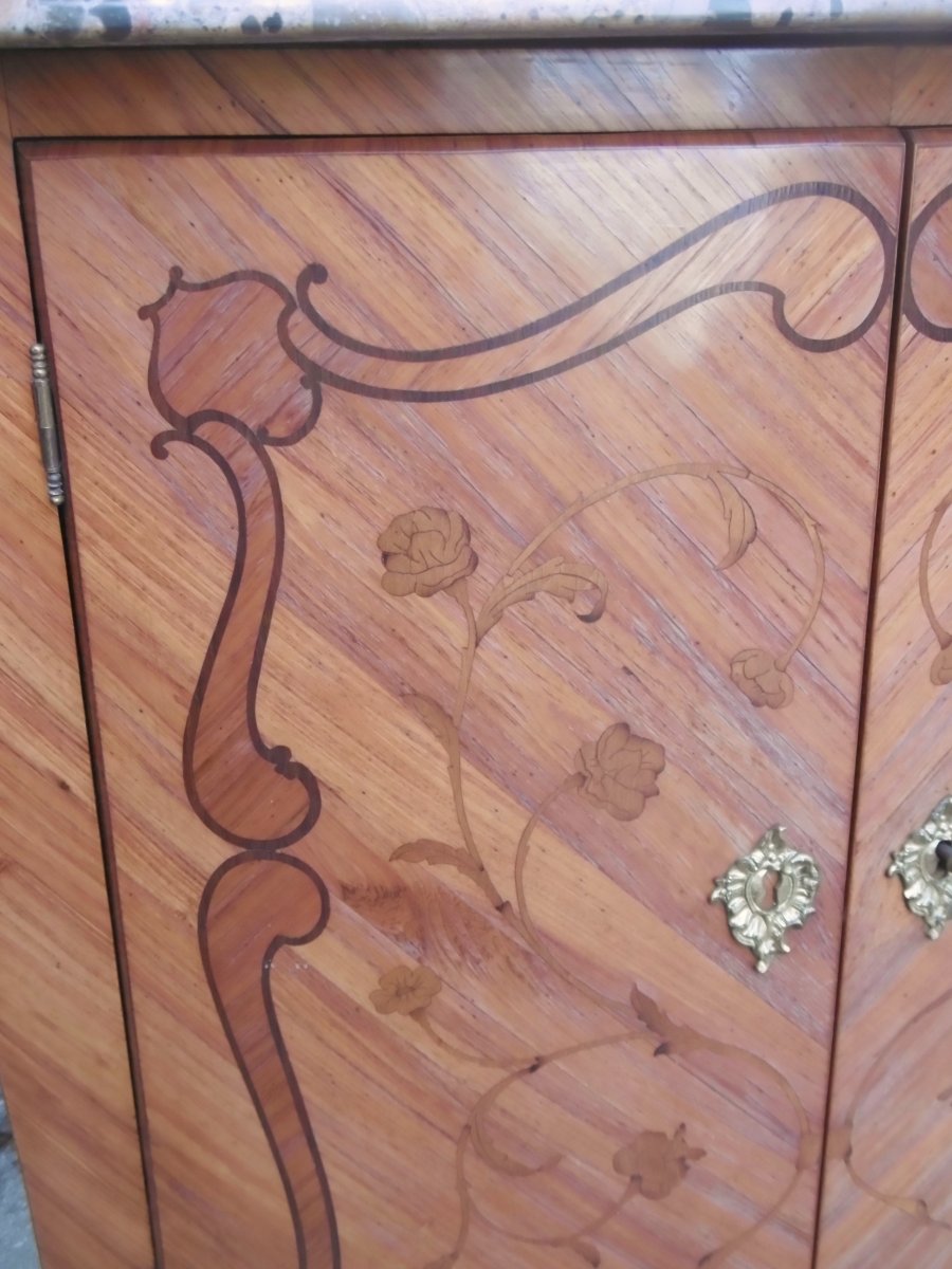 Corner Louis XV-photo-3