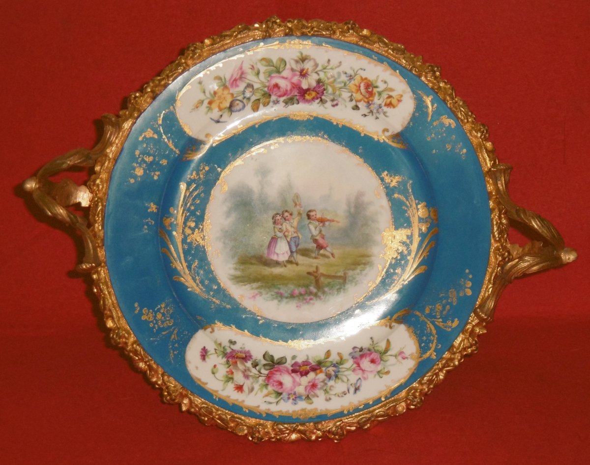 Sevres Cup Mounted Gilt Bronze-photo-2