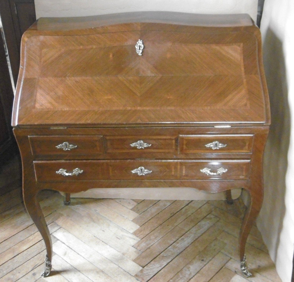 Louis XV Desk Dos d'âne, Period