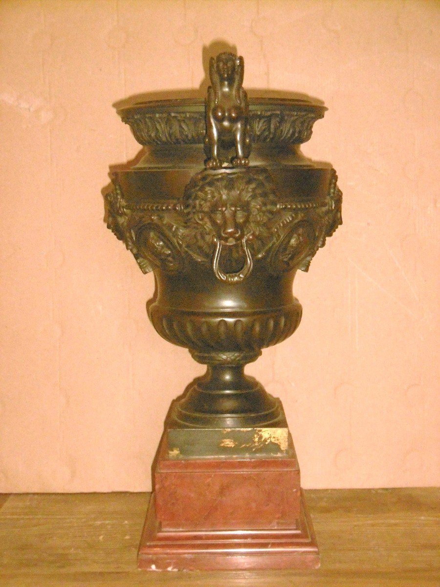 Bronze Urn-photo-2