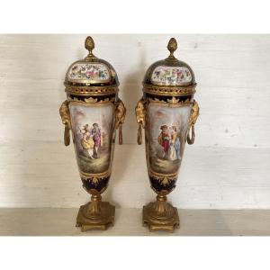 Paire de vases Sèvres 