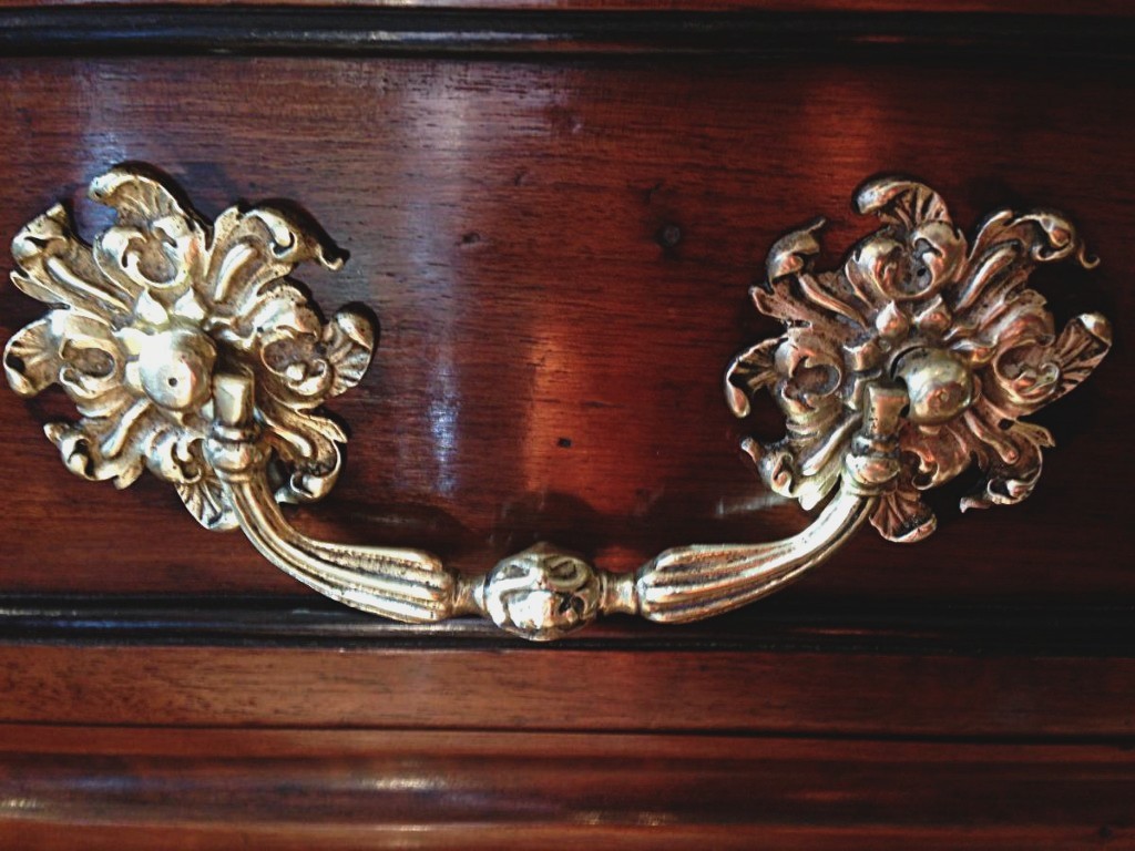 In Walnut Commode Louis XIV From 18th Century-photo-6