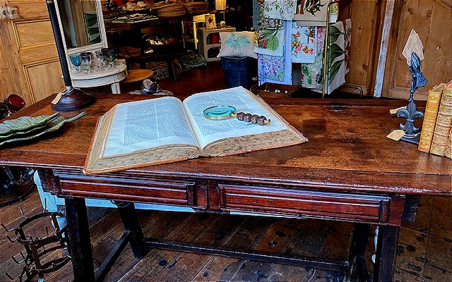 XVIIth Century Console Desktop Table-photo-4