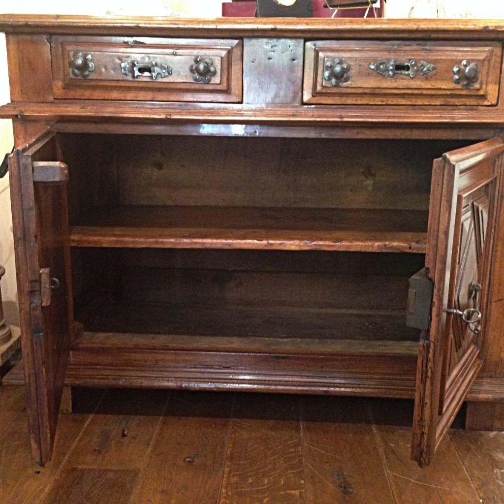 Buffet In Walnut Louis XIII Community-photo-5
