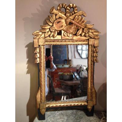 Miroir Louis XVI en bois doré