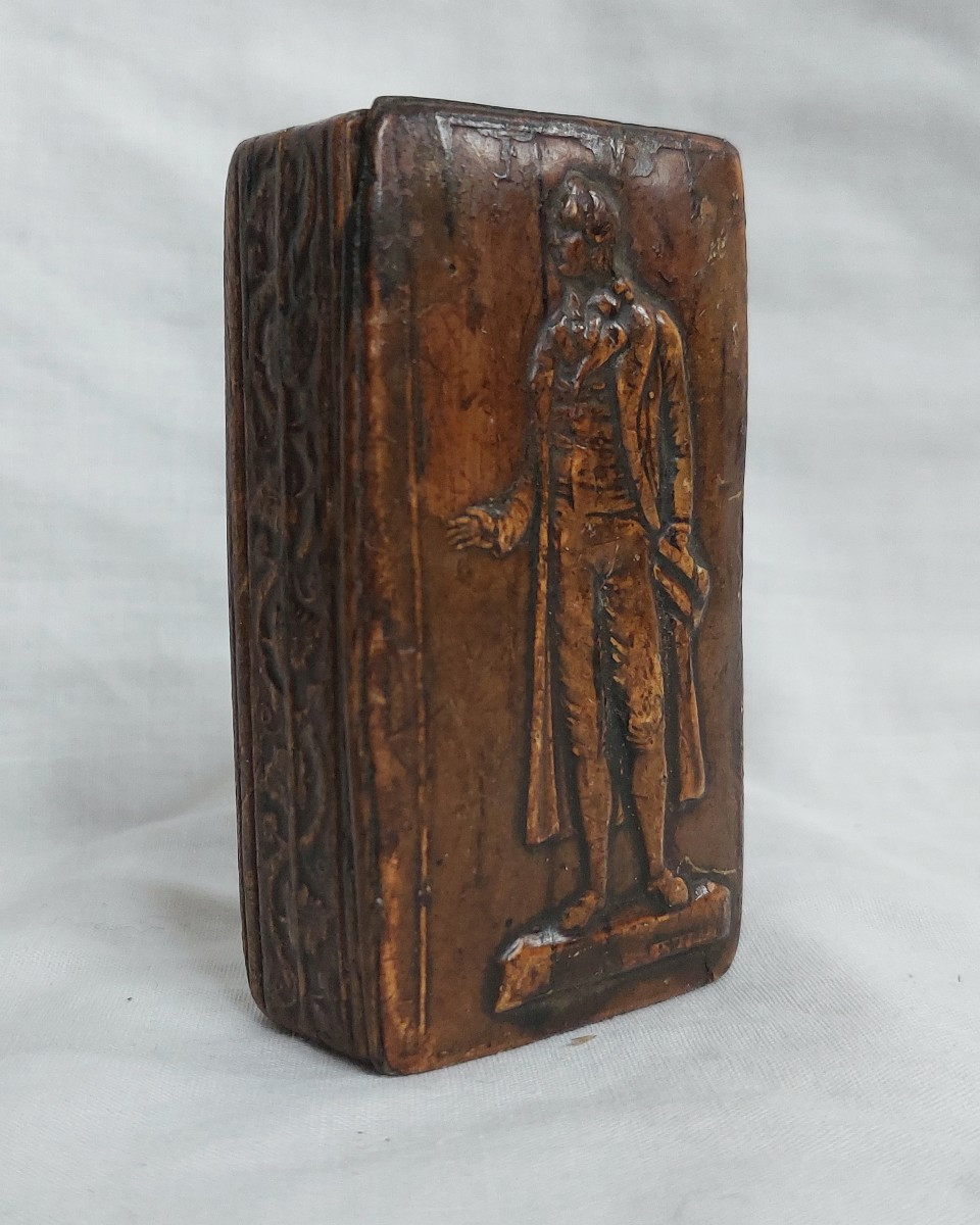 Snuffbox - Pressed Wood With Patriotic Figure - Mid-19th Century-photo-2