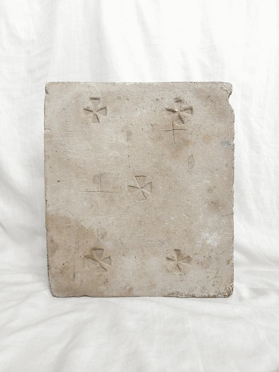 Antique 18th-century Altar Stone - Religious Art / Carved Stone-photo-3