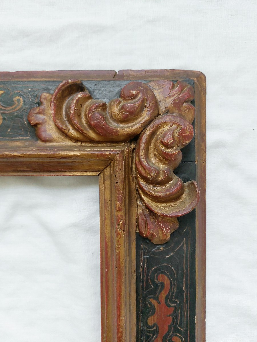 Cadre baroque 5P - Espagne XVII / XVIII - bois sculpté et doré avec ornements en sgraffito-photo-2