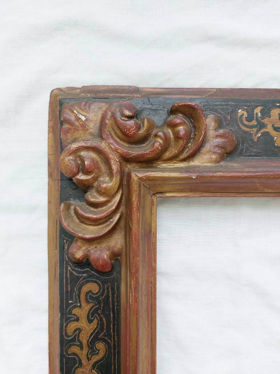 Cadre baroque 5P - Espagne XVII / XVIII - bois sculpté et doré avec ornements en sgraffito-photo-1
