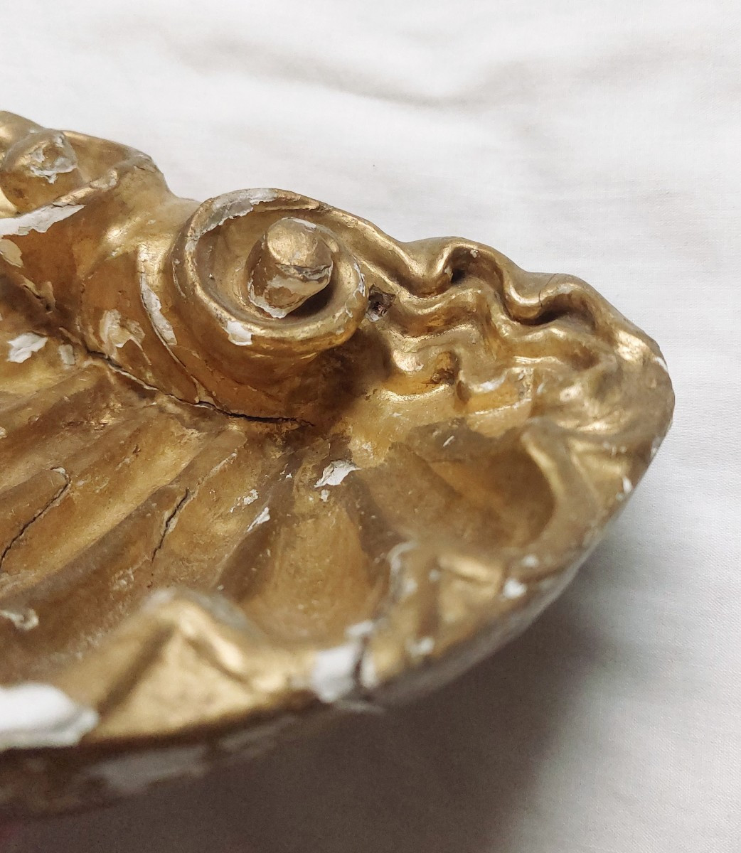 Wooden Stoup XVIII - Gilded Wood - Shell-photo-2