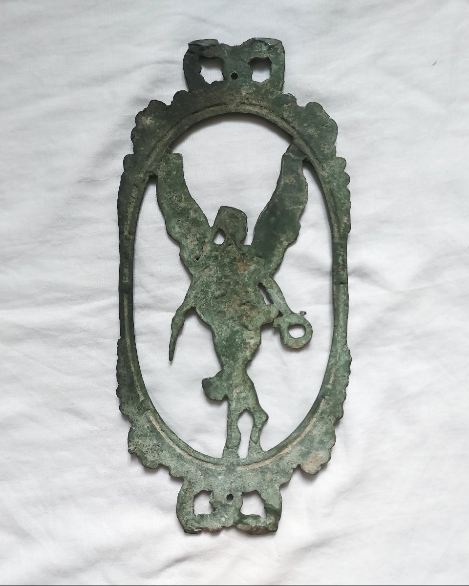 Ornement - Ange de Victoire - Sculpture bronze fonte en bas relief - élément d'architecture-photo-1