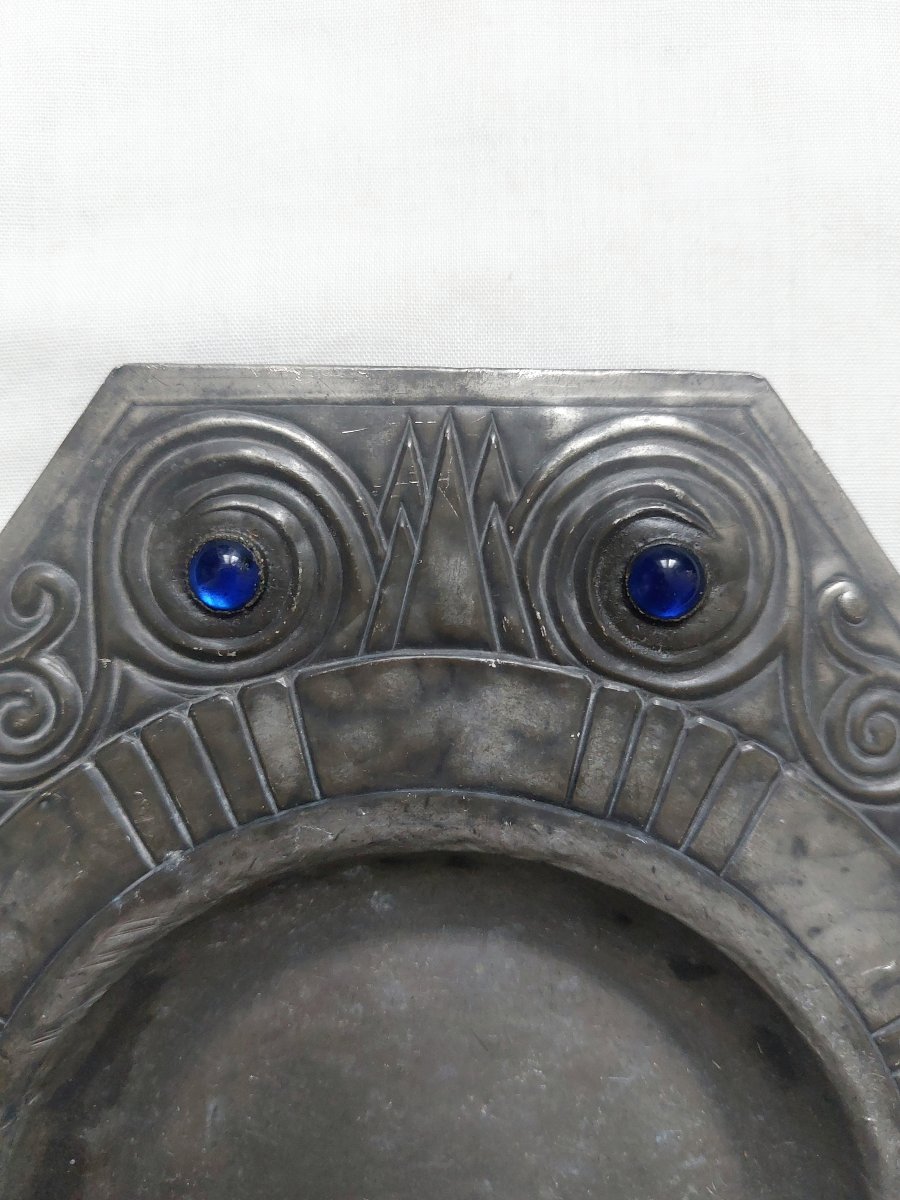 Plateau en métal repoussé - monogramme A. L. - Esprit Art Déco / Symbolisme-photo-4