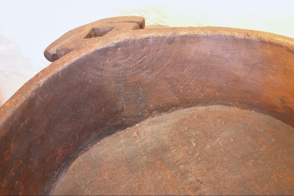 Very Large Tribal Dish-photo-3