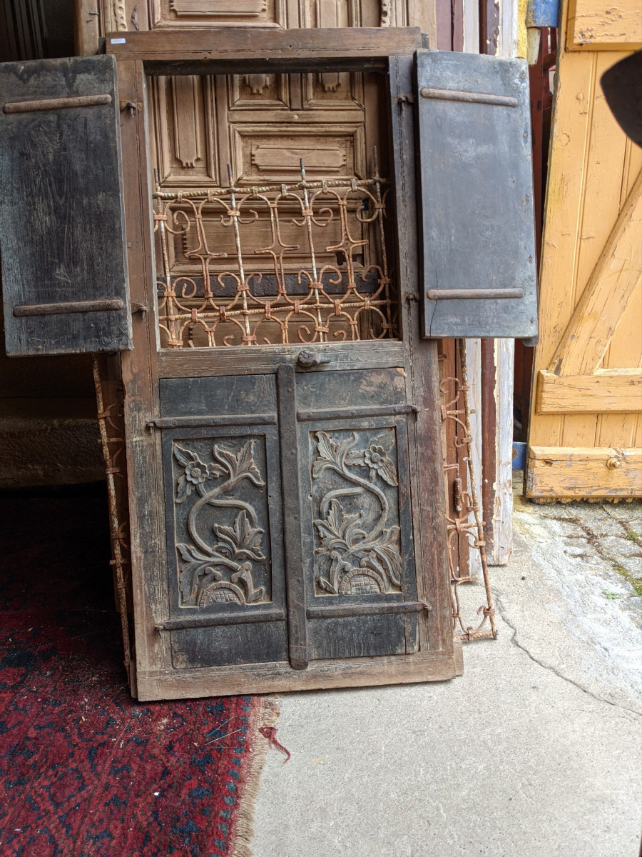 Petite Façade à 4 Portes-photo-3