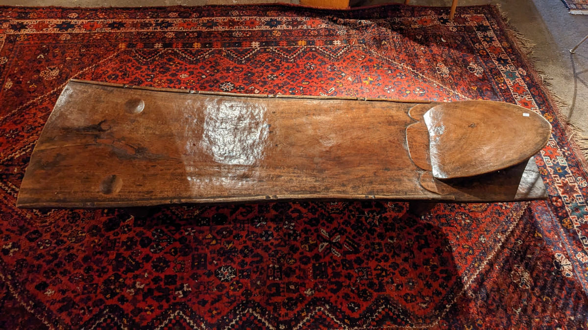 Un grand lit Senoufo