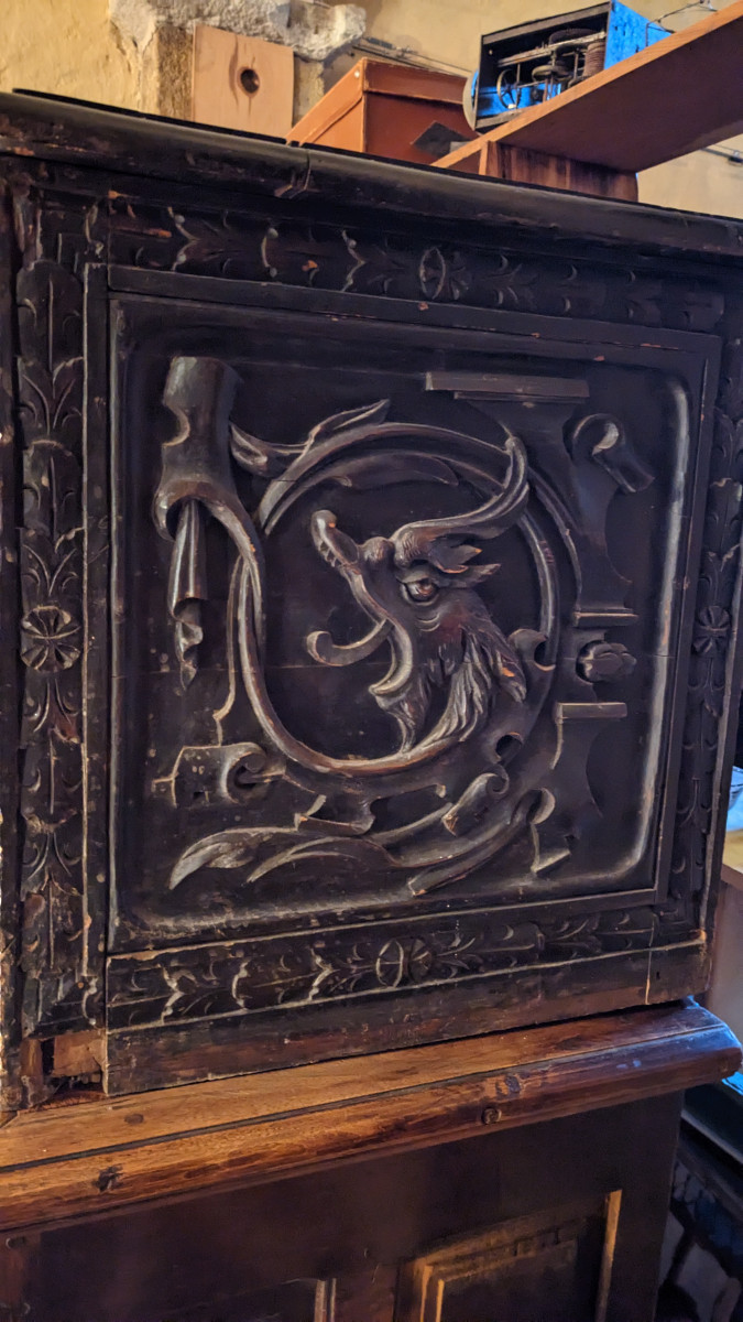 Un coffre Néo-Renaissance-photo-2