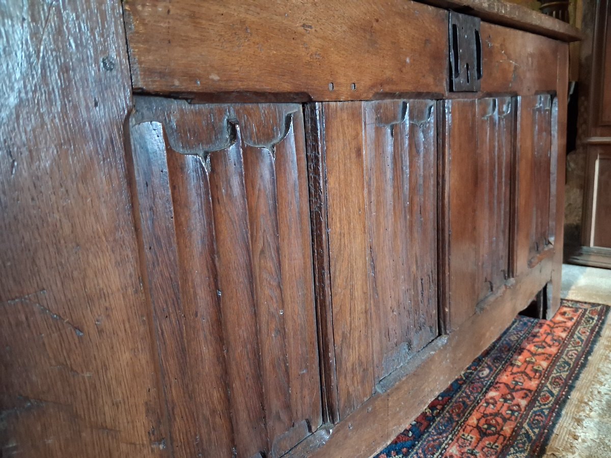 A Gothic Chest-photo-4