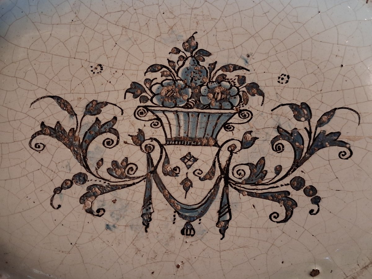 Plat en faience de Rouen-photo-3