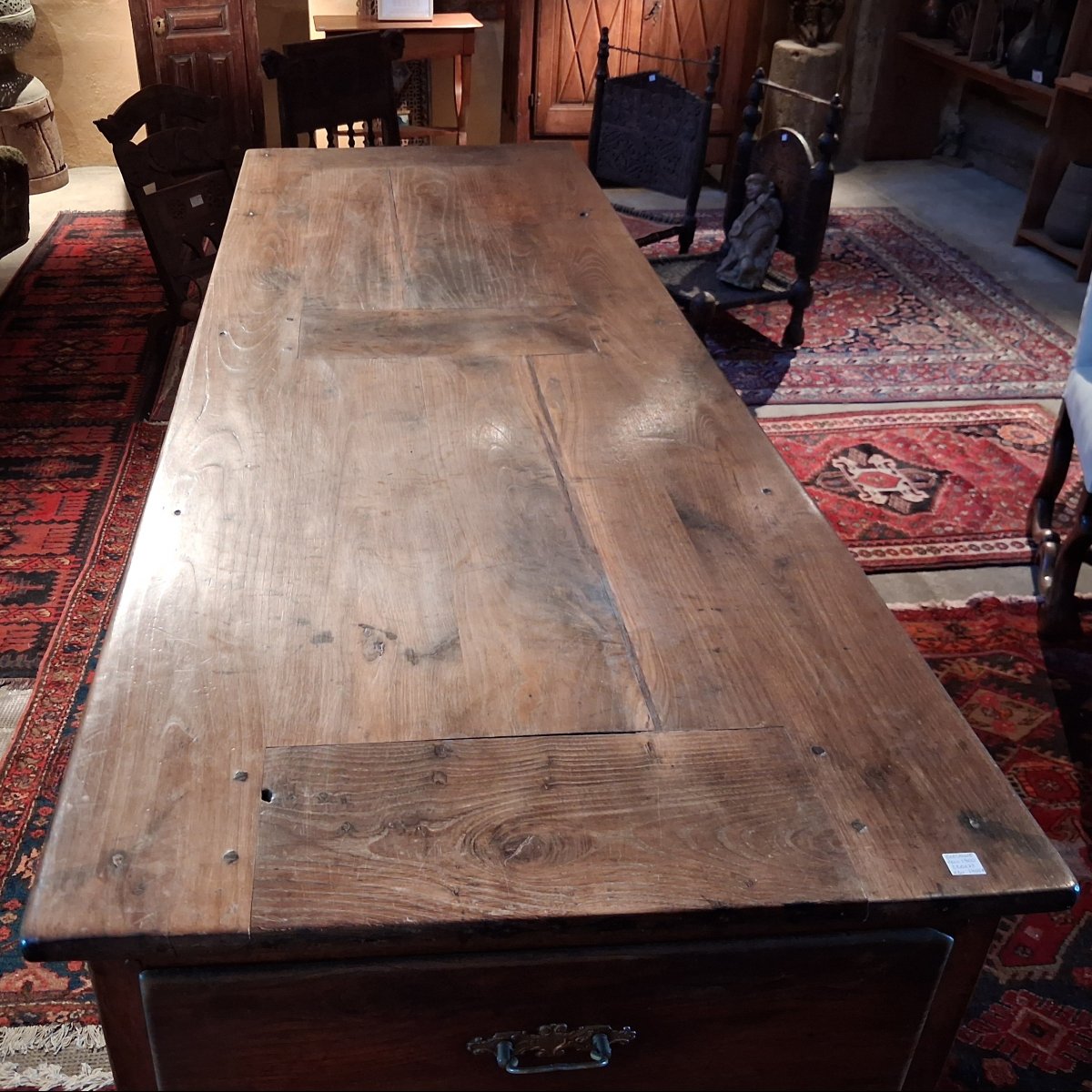 Une grande table d'office-photo-2