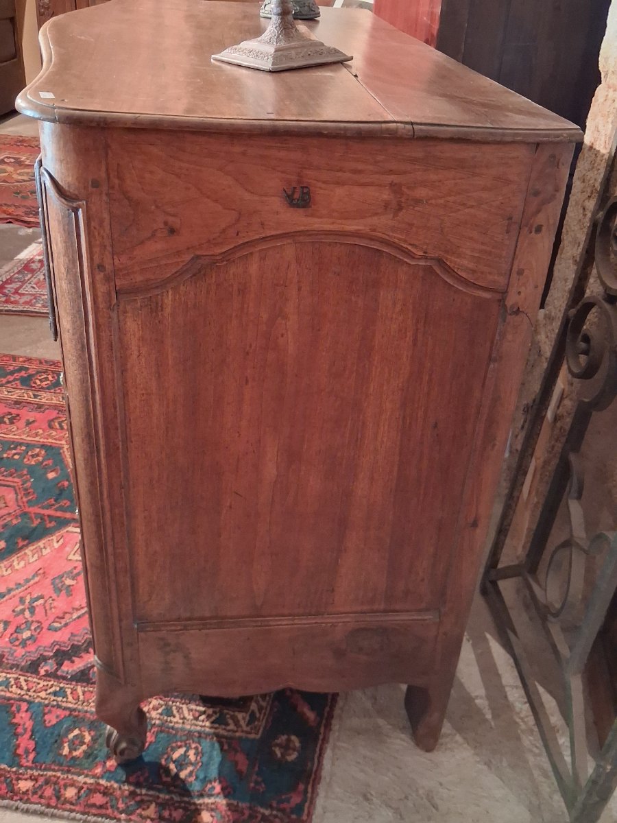 Une commode galbée-photo-7